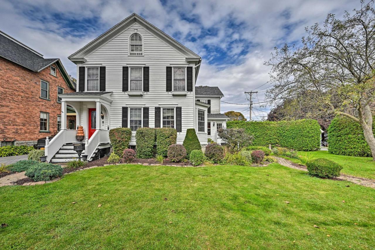 Unique And Historic Home Walk To Lake Champlain Plattsburgh Ngoại thất bức ảnh